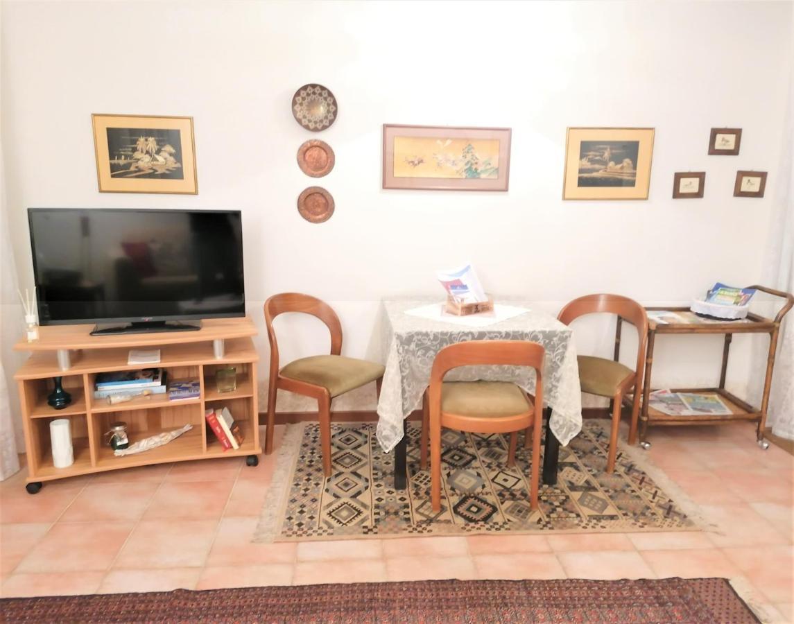 Casa Gisela Apartamento Desenzano del Garda Exterior foto