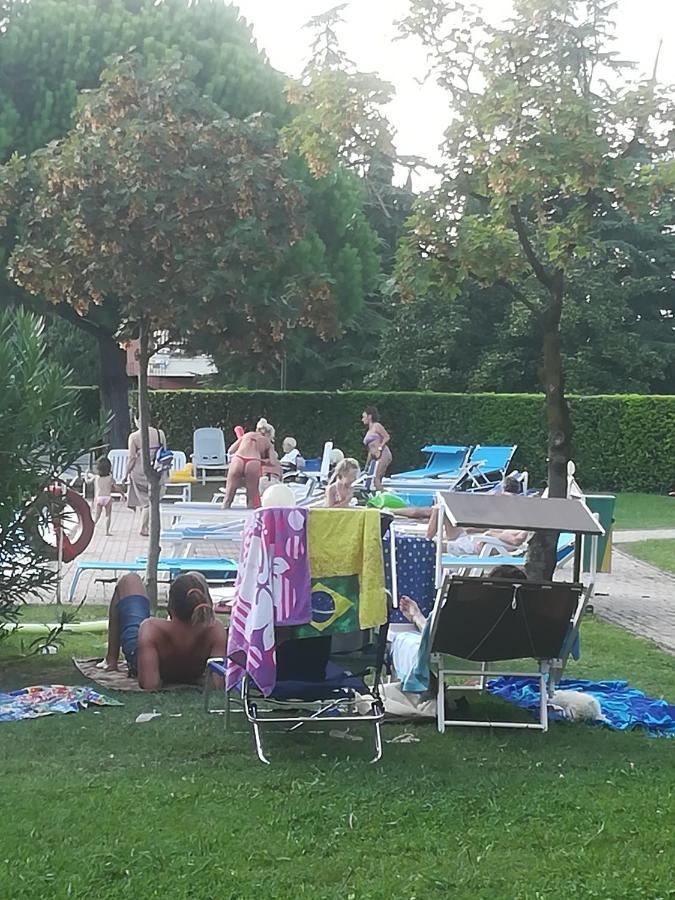 Casa Gisela Apartamento Desenzano del Garda Exterior foto