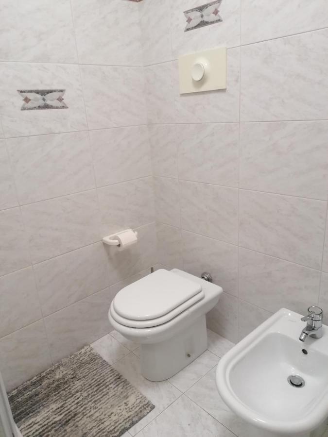 Casa Gisela Apartamento Desenzano del Garda Exterior foto